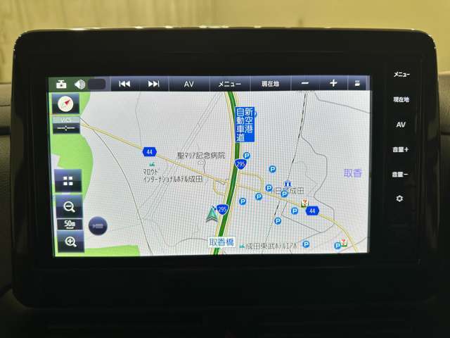 カーナビ搭載車です。