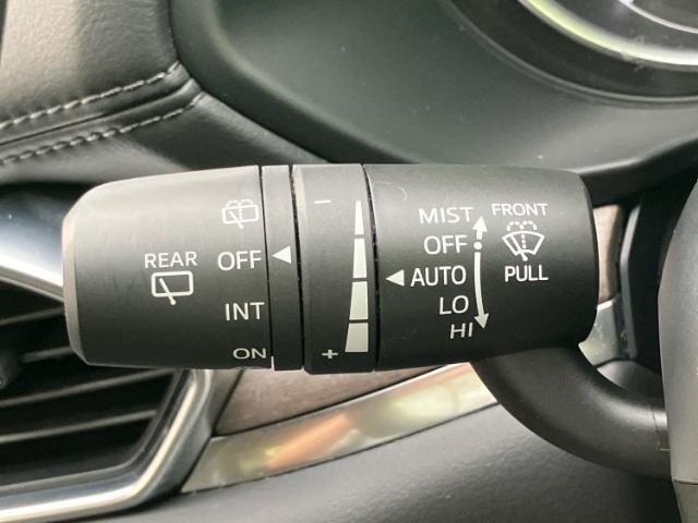 お車に合わせて無料保証以外にも、保証範囲、期間、距離を拡充させた有料保証もご用意しております！中古車の購入が初めてで不安・・・というお客様もご安心ください！