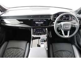 Audiのインテリアはエクステリア同様、優れたデザイン性とクオリティ、そして機能性を兼ね備えております。