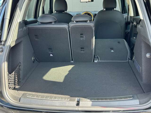 全国納車可能※です！全国のLIBERALA、もしくはガリバーグループ直営店舗のどこでも納車が可能です。※車両運搬費がかかります。