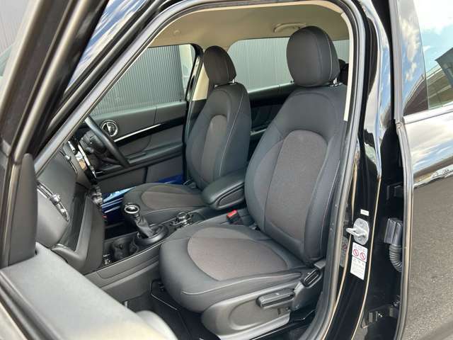 納車後のアフターもお近くのLIBERALAもしくはガリバー店舗（一部店舗除く）で対応が可能です。保証修理のほか、車検もお任せください。