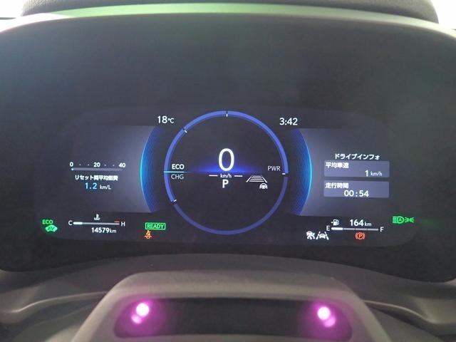 ◆三重県最大級の大型屋内中古車センター♪ヴァーサス鈴鹿店です♪オールジャンルの展示車が盛り沢山です♪在庫の無い車両のオーダーも受け付けます♪電話→059-384-5050までお問合せ下さい◆