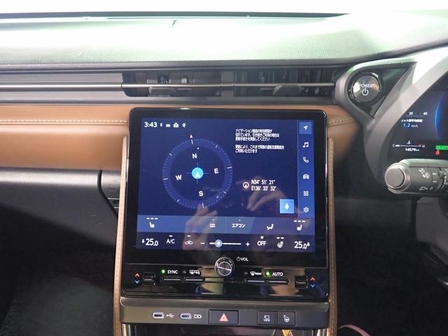 ◆三重県最大級の大型屋内中古車センター♪ヴァーサス鈴鹿店です♪オールジャンルの展示車が盛り沢山です♪在庫の無い車両のオーダーも受け付けます♪電話→059-384-5050までお問合せ下さい◆