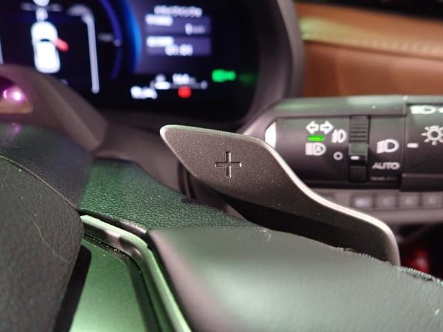 ◆三重県最大級の大型屋内中古車センター♪ヴァーサス鈴鹿店です♪オールジャンルの展示車が盛り沢山です♪在庫の無い車両のオーダーも受け付けます♪電話→059-384-5050までお問合せ下さい◆