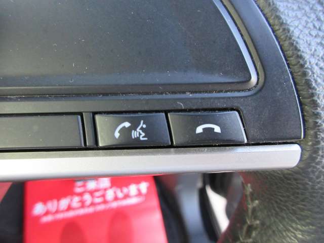 お車の状態、支払方法、契約から納車までの流れ、保証について、ナビ・バックカメラ・リアモニターの追加取り付け等々、ご不明な点がございましたらお気軽にお問い合わせください。