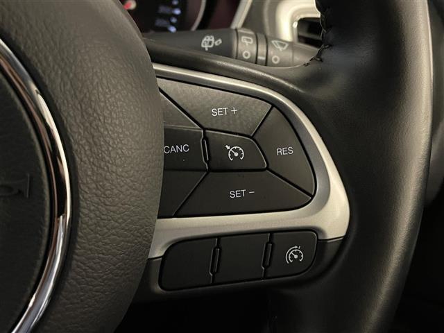 カーセンサーを見て電話しましたとお伝え下さい。0078-9711-254277までお気軽にお電話下さい。全国納車可能です。納車方法に関してもお気軽にご相談ください。
