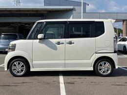 WECARSの在庫ページをご覧いただき誠にありがとうございます！WECARSは「お客様第一」をモットーにお客様のカーライフを全力でサポートいたします！