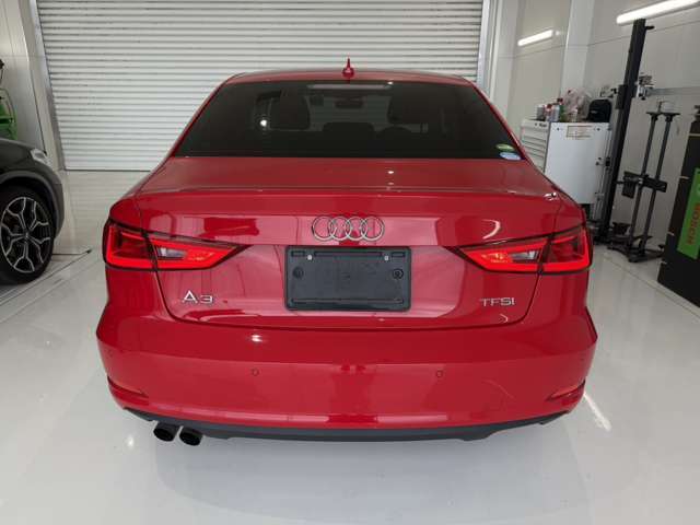 バックカメラとバンパーセンサーで駐車も安心です♪