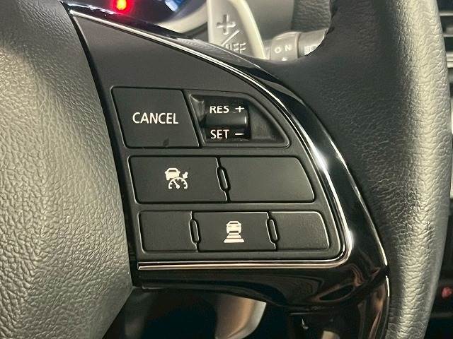【クルーズコントロール】装備車両になります。遠距離ドライブの高速道路などでは大活躍で疲労軽減に役立ちます。