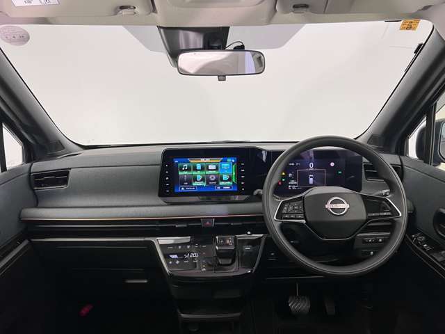 車内はルームクリーニングを実施済みです！綺麗な状態ですので、お気軽にご来店くださいね！