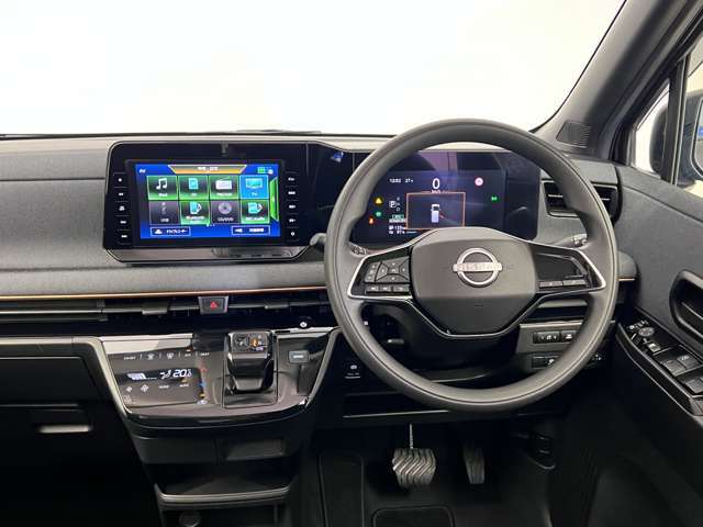 車内はルームクリーニングを実施済みです！綺麗な状態ですので、お気軽にご来店くださいね！