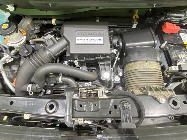 親切・丁寧な専門メカニックスタッフが応対！・車検・点検整備・事故等の修理などアフターサービスも安心。お車のカスタマイズもネクステージのサービススタッフまでご相談ください！