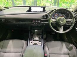 グループ総在庫数約30，000台！！全国の系列店からメーカー・車種問わずご紹介出来るので、あなたにピッタリのお車が見つかるはずです♪まずはお問い合わせ下さい☆
