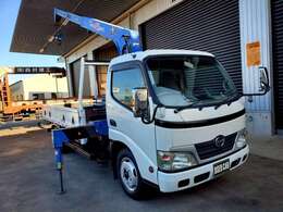 当社は県外のお客様にも安心してお買い求め頂けるよう、エンジン・内装・外装・特殊車輌の機械的な部分まで整備・点検をさせて頂いております。自信を持って販売できるお車だけを展示しております。