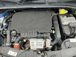 ガラスルーフ 禁煙車 新車時からの取説、整備記録簿全て揃っています。お気軽にお問い合わせご来店ください。