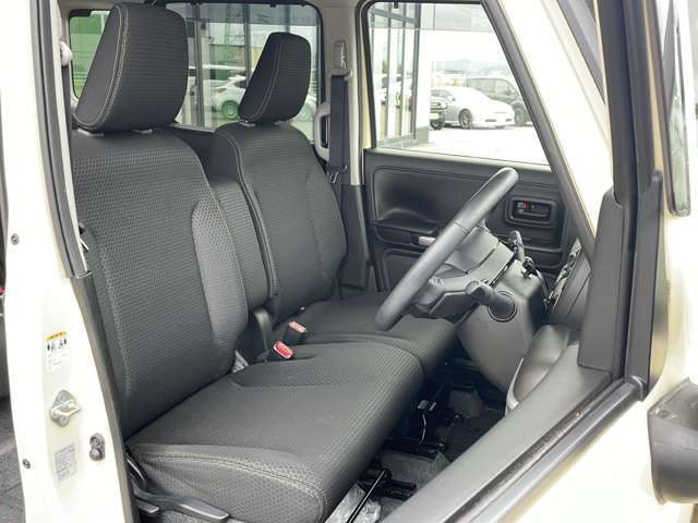 自動車保険（三井住友・損保ジャパンetc）各種取り扱っております！お車のサポート関係も充実しております！