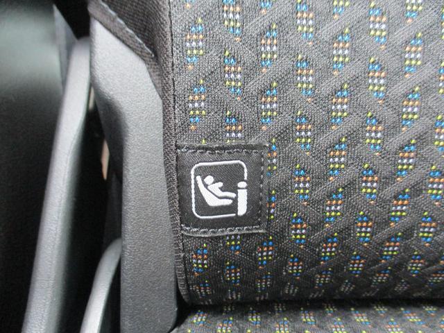 【ISOFIX】対応なので誰でもチャイルドシートの取り付けが簡単にできるので便利です！