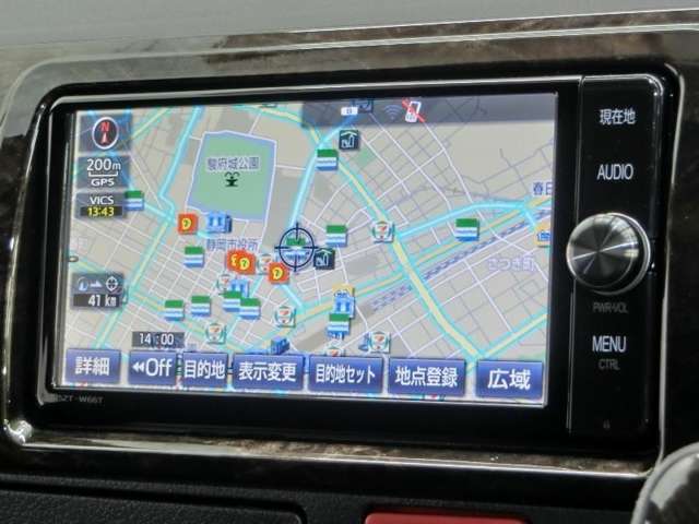 純正ナビゲーション搭載で初めての道や遠出も安心です