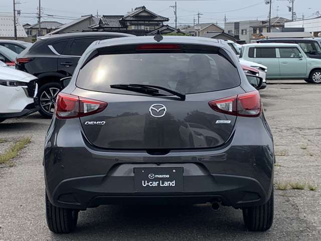 簡単ではございますが、こちらのお車についてご紹介させて頂きます♪