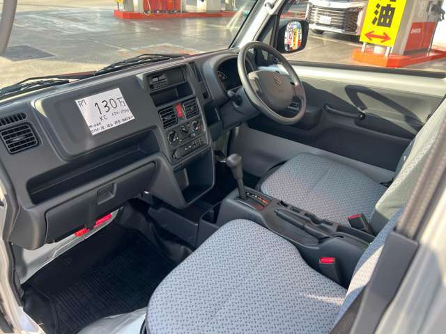 大事な人を乗せることが多い助手席です！安全運転を心がけましょう。