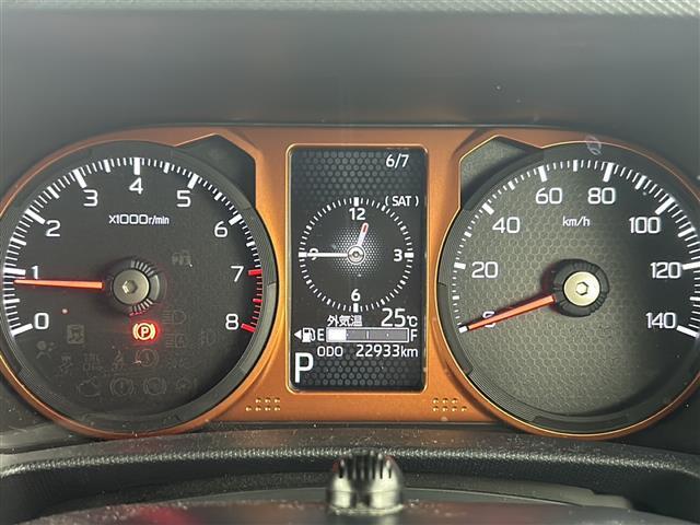 【スピードメーター】メーターがシンプルで見やすく運転しやすいですね！