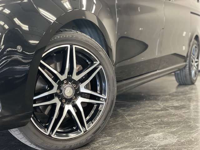 全てのお車が屋内にあるわけでは御座いませんので、来店前に事前連絡をお願い致します。