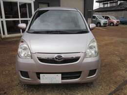 関東仕入れで下回りのサビ少ないお車です。