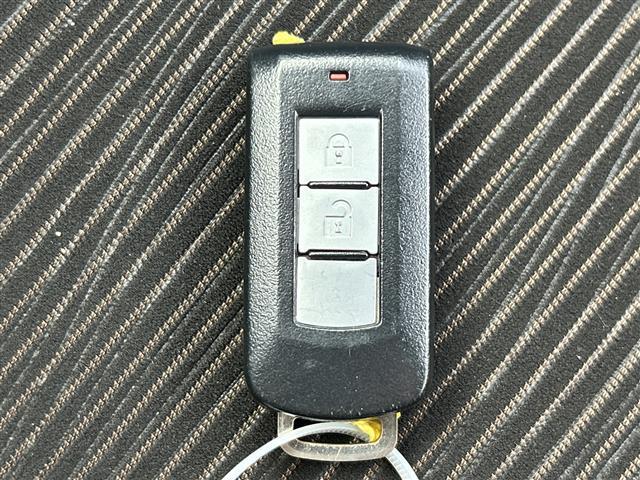 【付属品】このクルマ限定で使える装備品が付いています！使い方などはぜひ実際に店舗にお越しいただき、専門スタッフにお尋ねください！◆ご来店予約受付中！無料の来店予約は【来店予約をする】ボタンから！◆
