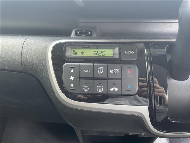 【シフトレバー】シフトも操作しやすく快適なドライブを楽しんでいただけます！