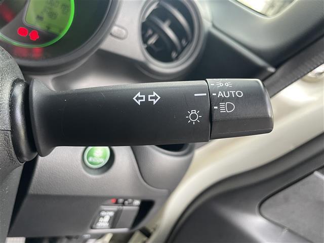 【運転席操作部】快適なドライブを楽しむための機能が装備されています！運転席から触れるので、使いやすいです！除菌プランいれていただくと、さらに清潔で安心していただけます！