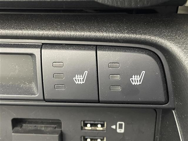 【運転席操作部】快適なドライブを楽しむための機能が装備されています！運転席から触れるので、使いやすいです！除菌プランいれていただくと、さらに清潔で安心していただけます！