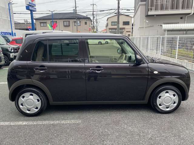 スズキ認定中古車を多数取り揃え！スズキ1級査定士が1台1台細かくチェックして傷や修復歴有無等を確認しております。詳しくは車両状態証明書をご覧ください！ご不明点はお気軽にご連絡ください♪