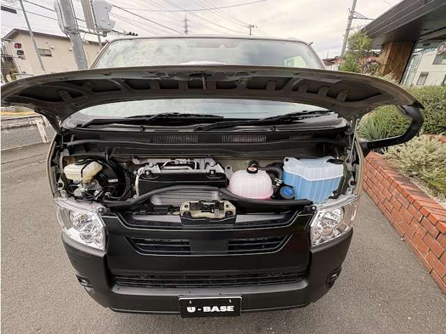 エンジンルームもご覧のとおり、すみずみまでクリーニング済みでピカピカです。☆詳しくは無料通話0078-6003-827541　相模原ICすぐ