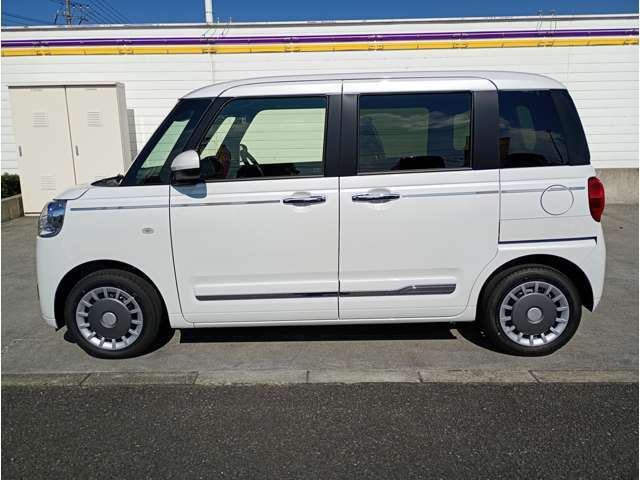 せっかくの愛車だからこそ、自分流にお気に入りのパーツでドレスアップをしませんか？アルミホイールの他にもナビやエアロパーツ等アフターパーツの御相談もお気軽に御相談下さいませ！