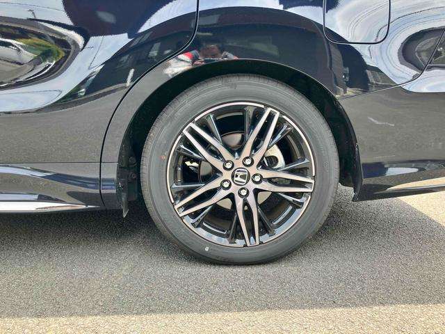 新車・中古車の販売に限らず修理、板金、保険、買取などお車のことはなんでもお任せください！