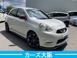 気になる方には、各キズ1箇所につき30000円で綺麗に板金塗装をしてからのお渡しも可能です。ルーフ・サイドステップは1箇所50000円になります。