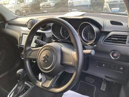 ワイドな視界を確保して、運転しやすいインパネデザインです。各種操作類は適切な位置にあり疲労を軽減します【国道152号線（飛龍街道）沿い】　営業時間10時?18時30分　【　定休日　火曜日　第3水曜日】