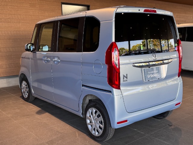 当店中古車には車両価格の中に最長2年間のHonda中古車保証が既に含まれています◎保証期間中は、どれだけ走って頂いても保証が切れることはありません♪※中古車のグレードにより保証期間は変わります。