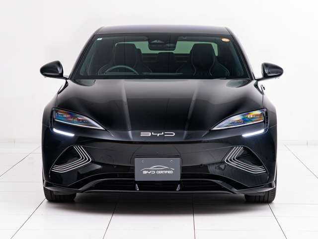 【　下取り車の査定は是非当店へ　】下取りは国産車、輸入車問わず全車種が「査定」の対象です。新モデルから往年の名車まで、まずは一度ご依頼くださいませ！人気モデルの下取り強化中☆