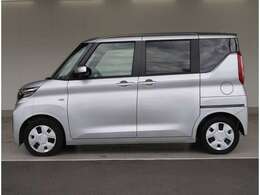 『点検整備付販売』です。また、「エンジンオイル」「オイルフィルター」「ワイパーゴム」を交換致します。