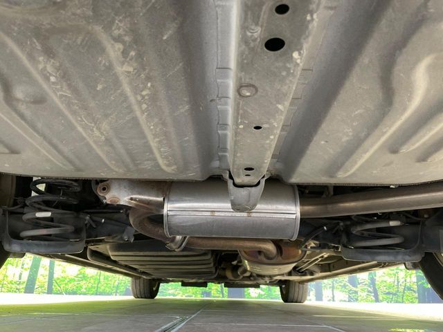 下回りがきれいなうちに、防錆加工の施工がオススメ。降雪地域はもちろん、沿岸部にお住いの方や、趣味でマリン・ウィンタースポーツをされる方にご好評いただいております。