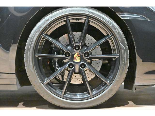 カレラS 20/21インチアルミホイールでございます！