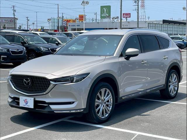 自動車と一緒に任意保険もご相談下さい。専任スタッフがお車にに合った内容をご提案させていただきます。