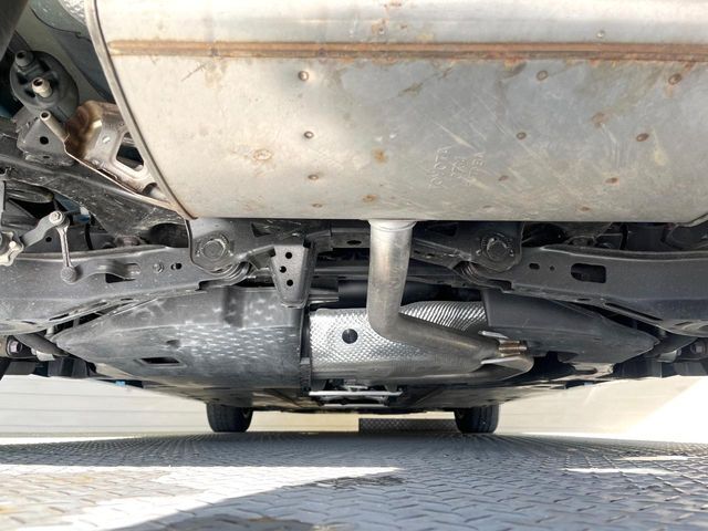 下回りがきれいなうちに、防錆加工の施工がオススメ。降雪地域はもちろん、沿岸部にお住いの方や、趣味でマリン・ウィンタースポーツをされる方にご好評いただいております。