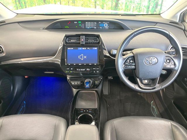 グループ総在庫数約30，000台！！全国の系列店からメーカー・車種問わずご紹介出来るので、あなたにピッタリのお車が見つかるはずです♪まずはお問い合わせ下さい☆