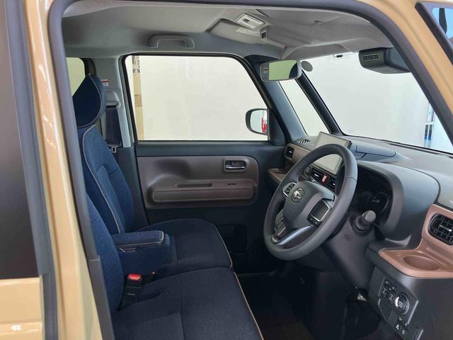 たとえばダイハツのお店にある、たくさんのスマアシ搭載車は、正常に作動する事をしっかり確認します。