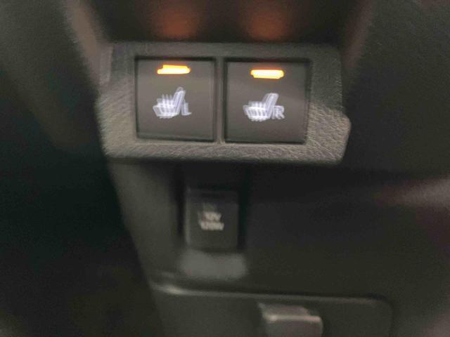 中古車は一物一価、同じようなお車でも、整備状況、外内装の状態など様々です。