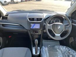 【インパネ全体】全方位で視界が広く、高い目線で運転もしやすいです！