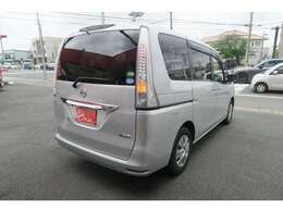 買い取り車両の中から厳選した車だけを販売！市場に出回る前の新鮮なお車です♪