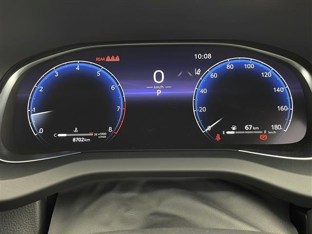 ◆【スピードメーター】メーターがシンプルで見やすく運転しやすいですね！